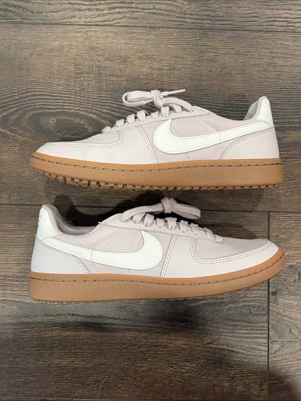 Nike Field General Women's 9.5 Blush Pink Low-Top Sneaker Cream and Gum Sole